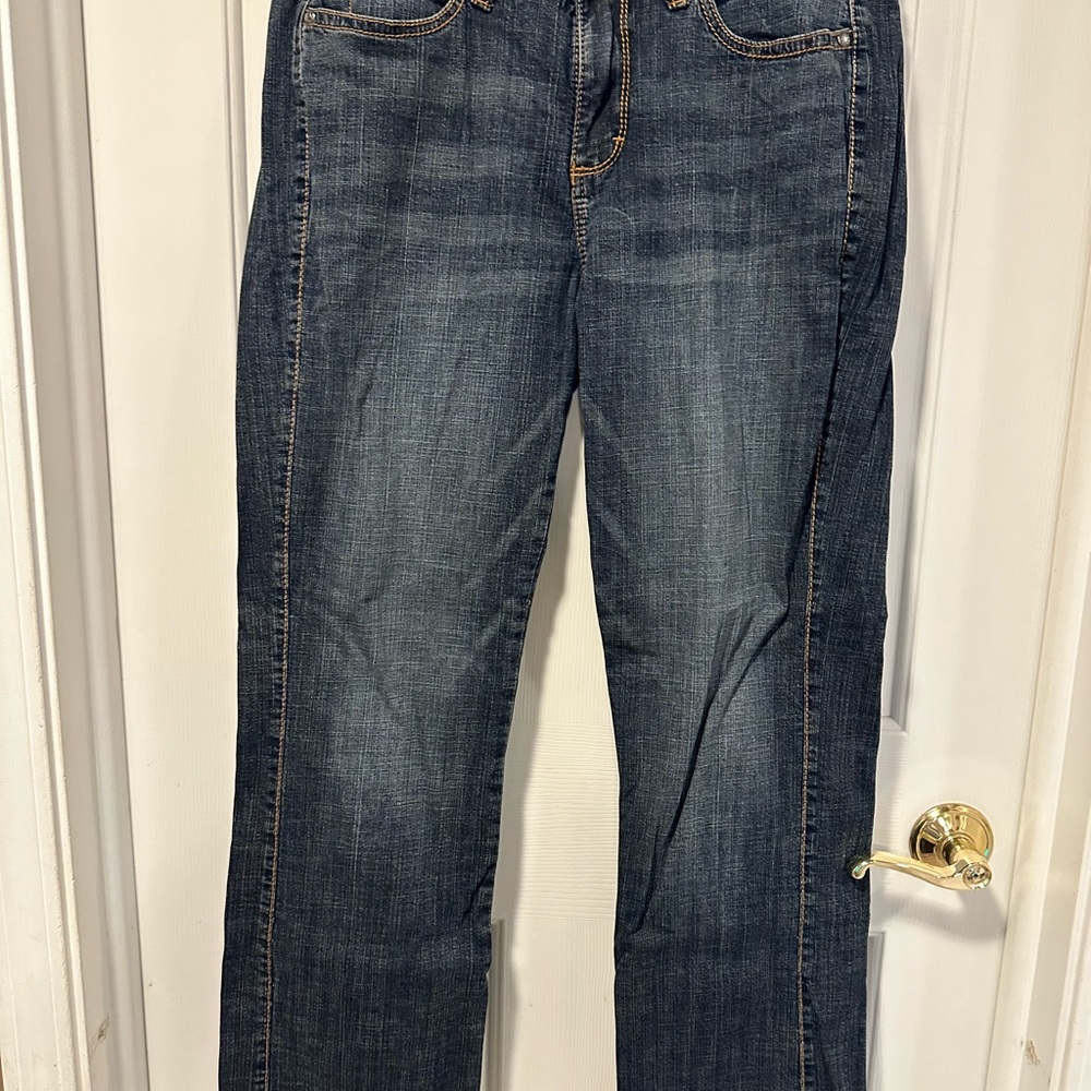 Aura Jeans By Wrangler.